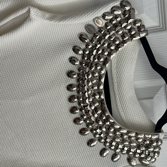 Beautiful - Picture 3 of 4